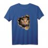 Süßes Kätzchen schaut aus zerrissenem Stoff - Katzen T-Shirt als Geschenk für Herrchen, Frauchen & Katzenliebhaber zum Geburtstag oder Weihnachten