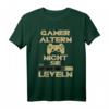 Videospiel Zocker T-Shirt - Gamer altern nicht, sie leveln - Perfektes Geschenk für E-Sport Fans, Nerds und Gaming-Enthusiasten
