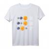Lustiges Astronomie T-Shirt mit Mond, Sonne & Ringen - Perfekt für Raum- und Sternenliebhaber, Hobby-Astronomen & Nerds