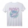 NASA Pastel Rocket Earth Logo T-Shirt - Offiziell lizenzierte NASA Kleidung für Raumfahrtfans