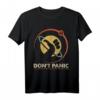 42 Answer to Life Universe Everything Don't Panic Lustiges T-Shirt - Klassisch geschnitten, doppelt genähter Saum, perfektes Geschenk für Science-Fiction Fans