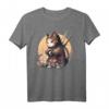 Kawaii Samurai Ninja Katze T-Shirt – Japanisches Katzen-Design im Anime-Stil mit Samurai-Schwert für Fans von japanischer Kultur und Katzenliebhabern
