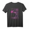 Aesthetic Vaporwave 80s Astronauten Helm T-Shirt mit japanischer Schrift - Retro-Design für Fans von Glitch, Anime, Manga und Synthwave Szene