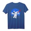 NASA Astronaut Dab On The Moon Graphic T-Shirt - Offiziell lizenzierte NASA Bekleidung für Raumfahrtfans