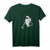 Astronaut T-Shirt mit Staubsauger Motiv – Lustiges Geschenk für Hausmeister, Putzpersonal & Sterne-Liebhaber zu Weihnachten, Geburtstag & mehr