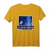 Streetwear Vaporwave Astronaut T-Shirt mit Glitch und VHS Ästhetik – Perfekt für Retro-Fans, Einsamkeit und kreative Styles