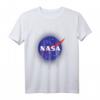 NASA Logo In Space Graphic T-Shirt - Offiziell lizenziertes Weltraum-Design für NASA Fans