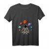 Damen Astronaut Yoga T-Shirt im Universum - Weltraum Galaxie Yoga Shirt für Yogapartner, Yogalehrer & Yoga-Enthusiasten