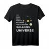 Universum Physiker - Quantenmechanik und Galaxie T-Shirt für Astrophysiker, Kinder und Weltraumfans - Perfektes Geschenk zu Weihnachten & Geburtstag