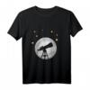 Teleskop Fernrohr Mond Sterne Beobachten Astronomie Weltall T-Shirt – Perfektes Geschenk für Sternengucker und Weltraum-Fans zu Weihnachten & Geburtstag