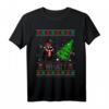 Lustiges schwarze Katze 'What?' Pushing Christmas Tree Ugly Sweater T-Shirt – Perfektes Geschenk für Katzenliebhaber zu Weihnachten, Halloween, Valentinstag & Muttertag