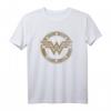 DC Comics Wonder Woman Distressed Shield T-Shirt - Offiziell lizenziertes Superhelden Merchandise