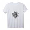 Geh mir aus dem Weg du unnötiger Sozialkontakt Wikinger T-Shirt – Lustiges Motiv mit Helm und Äxten, perfekt als Geschenk für Wikinger Fans und Humorvolle zum Geburtstag oder Lockdown