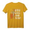 God Guns And Trump T-Shirt mit amerikanischer Flagge, 2nd Amendment & AR15 Design – Patriotisches T-Shirt für Trump-Unterstützer und Waffenbefürworter