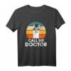 Call Me Doctor T-Shirt – Lustiges Abschlussgeschenk für Doktoranden mit Lama Design und Retro Stil