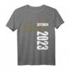 Bachelor bestanden 2023 T-Shirt mit goldenem Motiv – Perfektes Abschlussgeschenk für Absolventen und Abschlussfeier Outfit