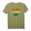 LGBT Herz mit Regenbogenfahne für Schwule & Lesben - Buntes LGBTQ Pride T-Shirt für Gay, Queer & Supporter