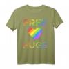 Free Hugs LGBT T-Shirt - Regenbogen Herz Support-Shirt für Lesben, Schwule, Bisexuelle und Transgender - Perfekt als Geschenk zum Geburtstag, Weihnachten oder Pride