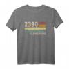 2390 Flensburg Retro Postleitzahlen T-Shirt - Vintage Design für Flensburg-Liebhaber, Oma, Opa, Mama & Papa, Heimatgefühl & Nostalgie