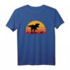 T-Rex Walking Chihuahua – Lustiges Dinosaurier Kurzarm T-Shirt für Hunde- und Dino-Fans
