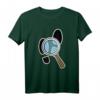 Detektiv Design für Herren und Damen - Lupe T-Shirt mit Fußspuren, perfekt für Krimi-Fans, Hobby-Privatdetektive & als Geschenk für Polizei-Papas, Mamas & Kinder