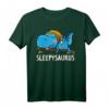 Sleepysaurus Dinosaurier Schlafshirt – Lustiges Nachthemd für Langschläfer, Morgenmuffel & Nachteulen, Bequeme Schlafkleidung für Faulheit und Müde