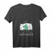 Damen Sleepysaurus Schlafshirt mit lustigem Dinosaurier Spruch – Bequemes V-Ausschnitt Schlafshirt für müde Morgen & Geschenkidee für Langschläfer