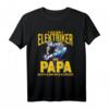Papa Elektriker T-Shirt – Lustiges Sprüche-T-Shirt für Elektriker, Mechatroniker & Elektroberufe als Geschenk zu Geburtstag, Weihnachten & Co.