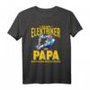 Papa Elektriker T-Shirt – Lustiges Sprüche-T-Shirt für Elektriker, Mechatroniker & Elektroberufe als Geschenk zu Geburtstag, Weihnachten & Co.