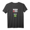 Batteriearm müde Mama von zwei volle Energie Jungen T-Shirt – Lustiges Geschenk für Mütter mit Zwillingen oder zwei Söhnen