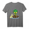 UFO Angler T-Shirt für Fischer und Alien-Fans – Segeln, Angeln und Science-Fiction Design, ideales Geschenk für Geburtstag & Halloween