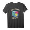 Cube Earth Society Parodie T-Shirt – Lustiges Anti-Verschwörungstheorie Shirt für Flacherd-Liebhaber und Würfel-Erd-Anhänger