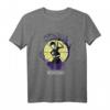 HapOwl Wednesday Playing Celo T-Shirt mit Glasfenster - Lizenziertes Addams-Familien Merchandise für Fans