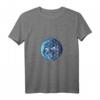 Damen Blume des Lebens mit Erde, heilige Geometrie, Yoga T-Shirt mit V-Ausschnitt – Spirituelle Mode für Meditation, Yoga & Naturschutz