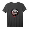 Sexy Vampire Lips Blood and Fangs Gothic Halloween T-Shirt – Perfekt für Horror, Halloween-Partys & Vampir-Fans