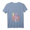 Pastel Goth Cat Girl T-Shirt für Damen mit V-Ausschnitt – Kreatives Anime & Manga Design, leicht & stylisch