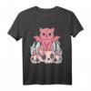 Kawaii Pastell Goth Dämonenkatze und Schädel T-Shirt – Süßes, Gruseliges Anime-Design für Katzenliebhaber & Gothic Fans