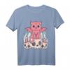Kawaii Pastell Goth Dämonenkatze und Schädel T-Shirt – Süßes, Gruseliges Anime-Design für Katzenliebhaber & Gothic Fans