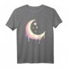Pastel Moon Goth Vaporwave T-Shirt – Trendiges Streetwear im Gothic- und Pastel-Design, Hochwertig & Langlebig