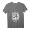 Böse Oma T-Shirt zum HapOwl mit V-Ausschnitt – Humorvolles Geschenk für Großmutter, Rentnerin, Rockerin und Goth-Fans