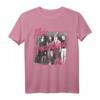 Breakfast Club Pink Text Group Photograph T-Shirt - Offiziell lizenziertes Film- und Gruppenshirt für Fans