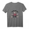 Olive Oyl Yoga 4 Humanity Day 'Go with the Flow' T-Shirt – Inspirierende Yoga-Mode für den Tag der Menschheit