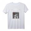 Man nennt mich einen glücklichen Mann weil ich eine verdammt sexy Frau habe - Humorvolles Liebes-T-Shirt für Hochzeit, Valentinstag & besondere Anlässe