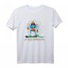 Göttin Kali T-Shirt mit Sanskrit Mantra 'Om kring kalikaye namah' – Spirituelles Yoga- und Hinduismus-Shirt als Geschenk