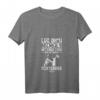 Damen Foxterrier T-Shirt mit Spruch - Leg dich niemals mit einer Frau an, die einen Foxterrier hält - Lustiges Geschenk für Hundeliebhaberinnen
