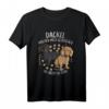 Dackel machen mich glücklich T-Shirt – Lustiges Hundemotiv für Dackel-Liebhaber, Herrchen & Frauchen als Geschenkidee zu Geburtstag & Weihnachten