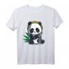 Panda Raucht Gras Marihuana Cannabis Weed Rastafari Kiffer T-Shirt – Lustiges Geschenk für Kiffer, Rastafari und Legalisierungs-Interessierte