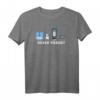 Never Forget Retro Technik Lustig IT Admin Computer Geek T-Shirt – Nostalgisches Medien-Design für IT-Profis und Technikliebhaber