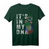 Dagestan- und Chechnya-Flagge T-Shirt - It's in my DNA, Stolz auf kulturelle Herkunft für Männer, Frauen und Kinder