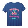 Mommy of The Birthday Girl Unicorn Flower T-Shirt – Perfektes Geschenk für Mütter, Schwestern, Tanten & Familienfeiern zu Geburtstag, Muttertag, Weihnachten & Neujahr
